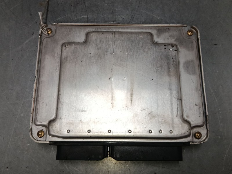 Recambio de centralita motor uce para audi a3 (8l1) 1.9 tdi referencia OEM IAM 038906019CK 0281010308 