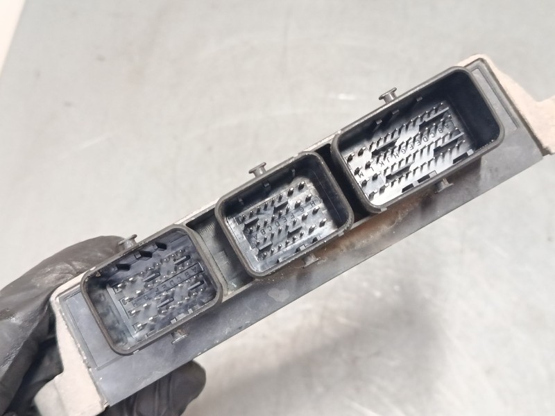Recambio de centralita motor uce para peugeot 207/207+ (wa_, wc_) 1.4 referencia OEM IAM 9665424480 215865398A 9651696680