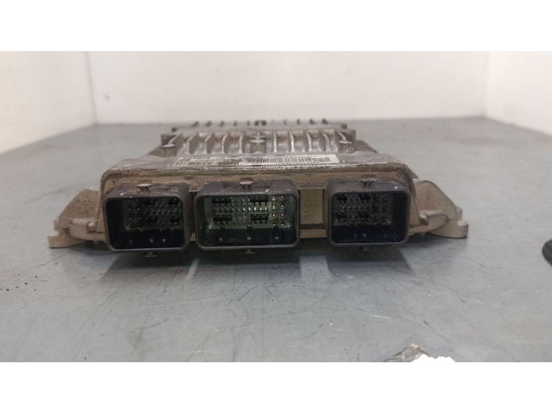 Recambio de centralita motor uce para citroën c3 i (fc_, fn_) 1.4 hdi referencia OEM IAM 9652888580 9648624280 5WS40068C