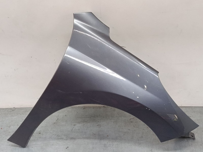 Recambio de aleta delantera derecha para peugeot 207/207+ (wa_, wc_) 1.4 16v referencia OEM IAM   