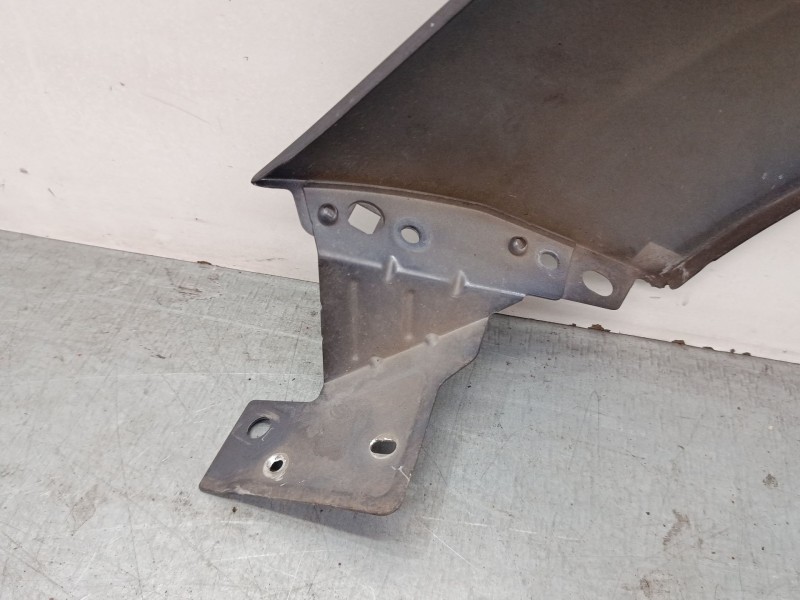 Recambio de aleta delantera derecha para peugeot 207/207+ (wa_, wc_) 1.4 16v referencia OEM IAM   