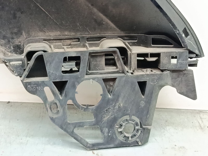 Recambio de aleta delantera izquierda para peugeot 3008 i monospace (0u_) 2.0 hdi 150 / bluehdi 150 referencia OEM IAM   