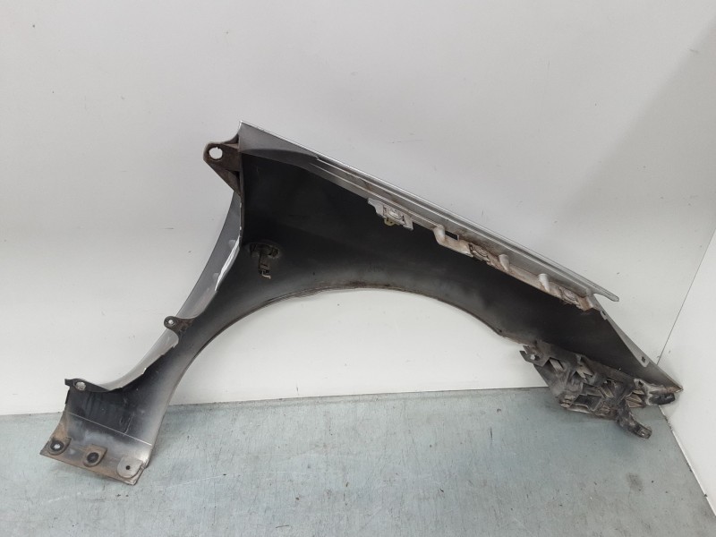 Recambio de aleta delantera izquierda para peugeot 307 sw (3h) 2.0 16v referencia OEM IAM   
