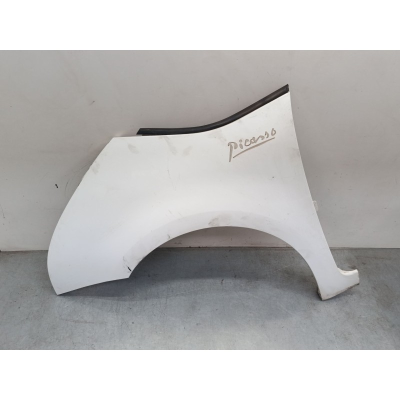 Recambio de aleta delantera izquierda para citroën c4 grand picasso i (ua_) 1.6 hdi referencia OEM IAM   