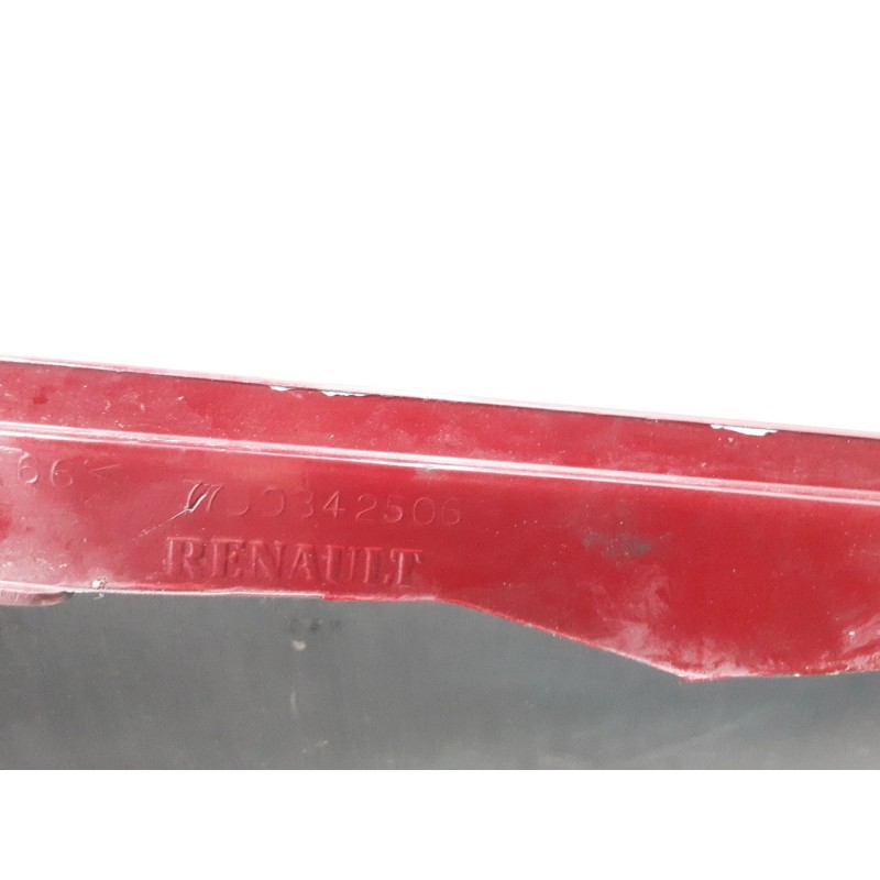 Recambio de aleta delantera izquierda para renault clio ii (bb_, cb_) 1.4 (b/cb0c, b/cb0s) referencia OEM IAM   