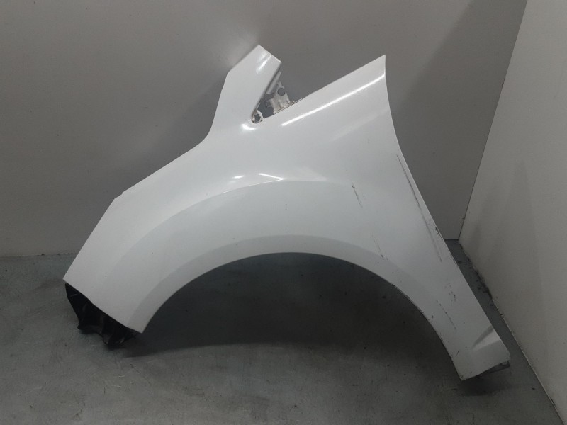 Recambio de aleta delantera izquierda para ford c-max ii (dxa/cb7, dxa/ceu) 1.0 ecoboost referencia OEM IAM   