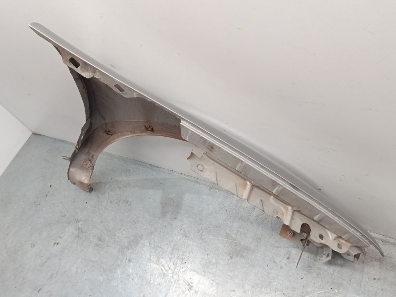 Recambio de aleta delantera izquierda para dacia sandero ii (b8_) 1.5 dci referencia OEM IAM   