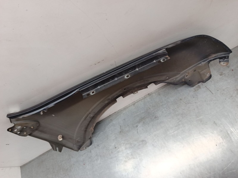 Recambio de aleta delantera izquierda para ford tourneo connect 1.8 tdci referencia OEM IAM   