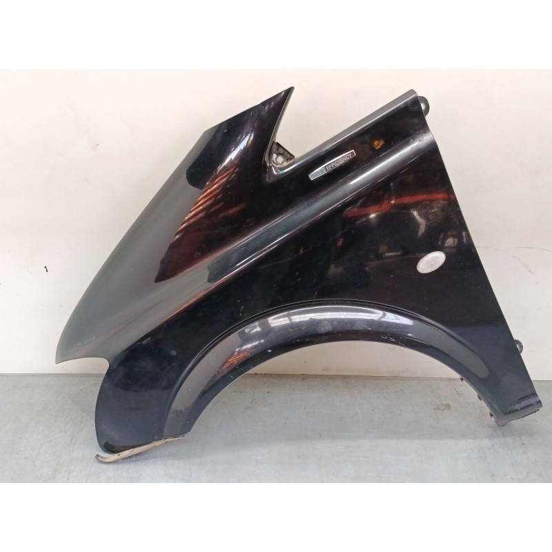 Recambio de aleta delantera izquierda para mercedes-benz vito / mixto furgoneta (w639) 122 cdi (639.601, 639.603, 639.605) refer