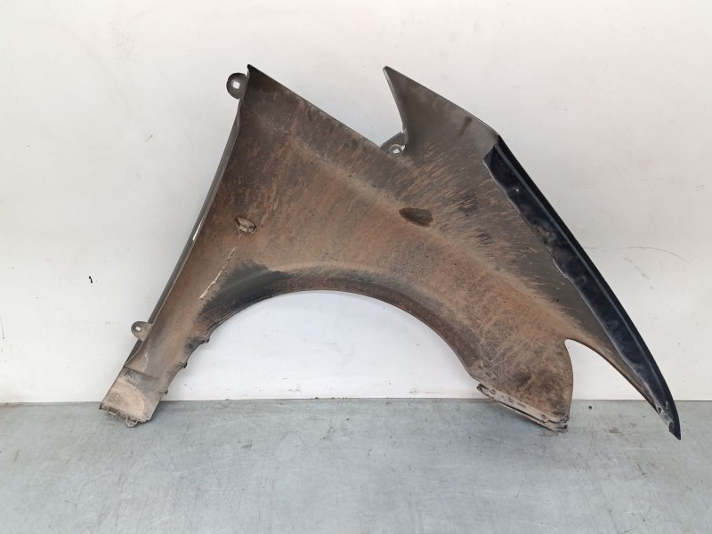 Recambio de aleta delantera izquierda para mercedes-benz vito / mixto furgoneta (w639) 122 cdi (639.601, 639.603, 639.605) refer