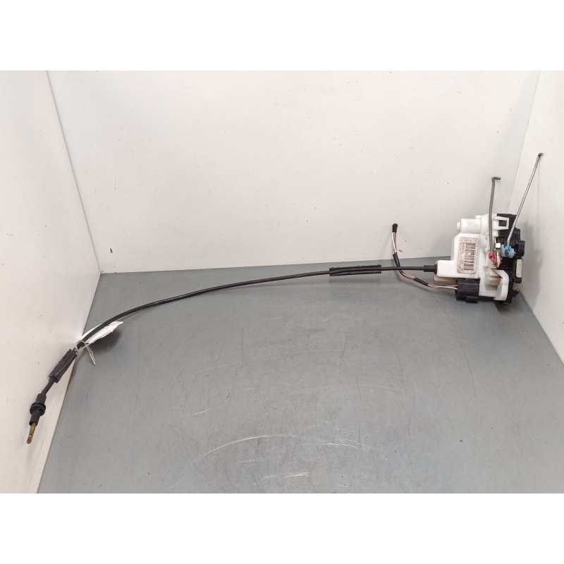Recambio de cerradura puerta delantera derecha para fiat 500 c (312_) 1.2 (312cxa1a, 312axa1a) referencia OEM IAM 51935113  
