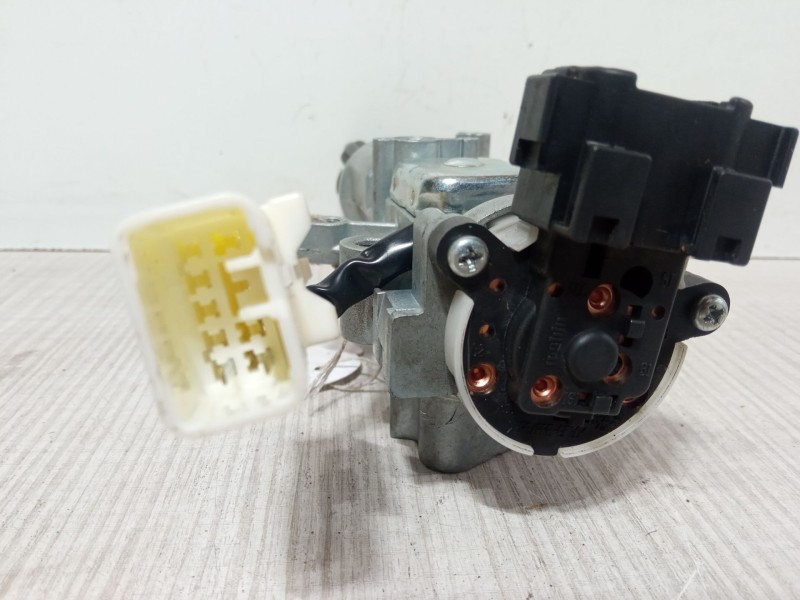 Recambio de clausor para suzuki swift iii (mz, ez) 1.3 ddis (rs 413d) referencia OEM IAM   