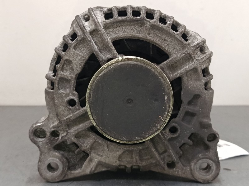 Recambio de alternador para audi a3 (8l1) 1.9 tdi referencia OEM IAM T572903R  