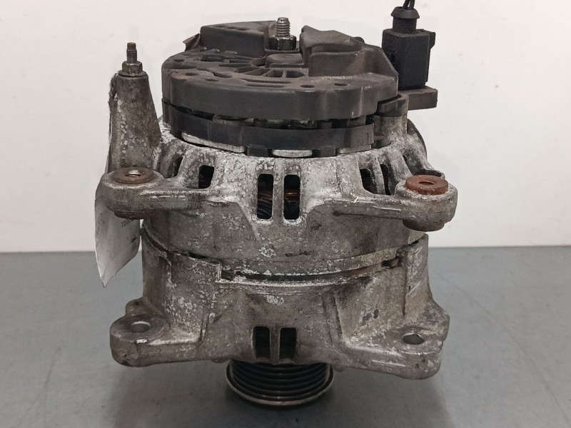 Recambio de alternador para audi a3 (8l1) 1.9 tdi referencia OEM IAM T572903R  