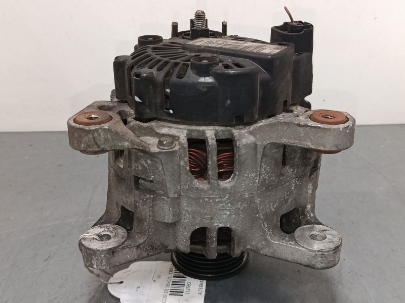 Recambio de alternador para renault clio iii (br0/1, cr0/1) 1.2 16v (br02, br0j, br11, cr02, cr0j, cr11) referencia OEM IAM TG9B
