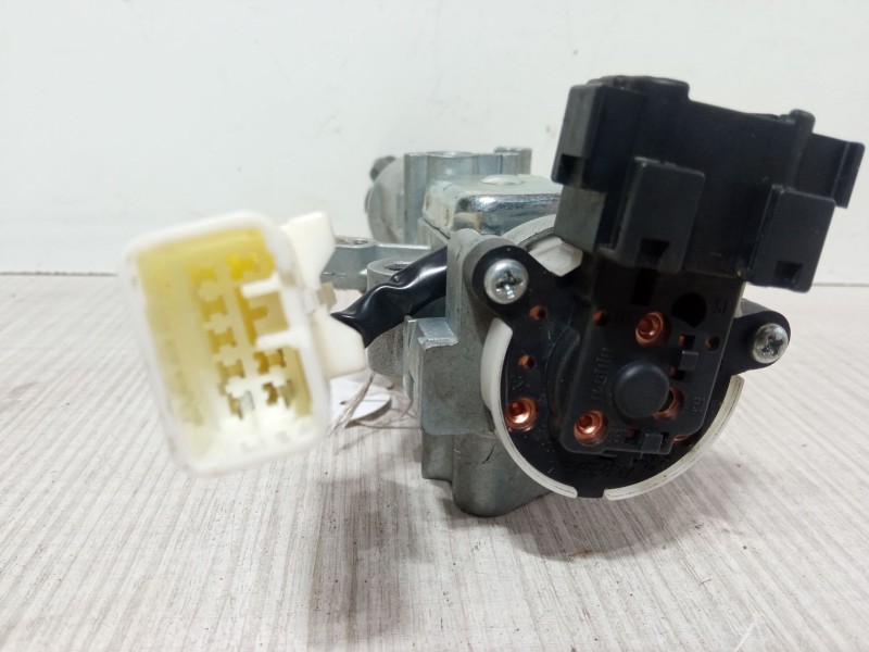 Recambio de clausor para suzuki swift iii (mz, ez) 1.3 ddis (rs 413d) referencia OEM IAM   