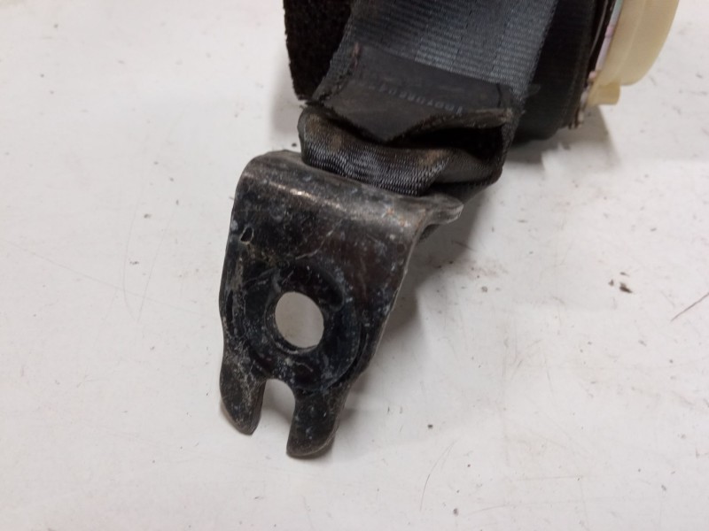 Recambio de cinturon seguridad trasero derecho para ford fiesta vi (cb1, ccn) 1.4 tdci referencia OEM IAM   