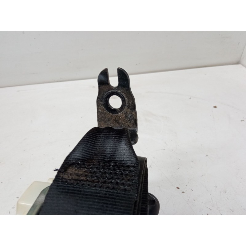 Recambio de cinturon seguridad trasero izquierdo para ford fiesta vi (cb1, ccn) 1.4 tdci referencia OEM IAM 34021838B  