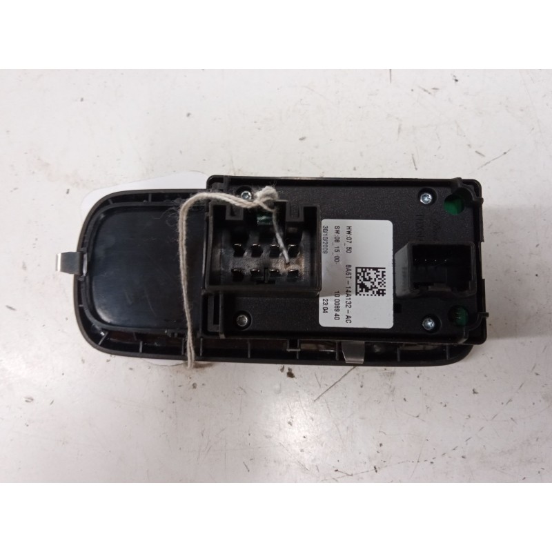 Recambio de mando elevalunas delantero izquierdo para ford fiesta vi (cb1, ccn) 1.4 tdci referencia OEM IAM 8A6T14132AAC  