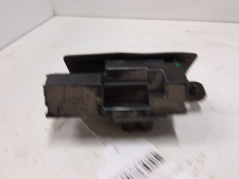 Recambio de cerradura maletero / porton para ford fiesta vi (cb1, ccn) 1.4 tdci referencia OEM IAM   