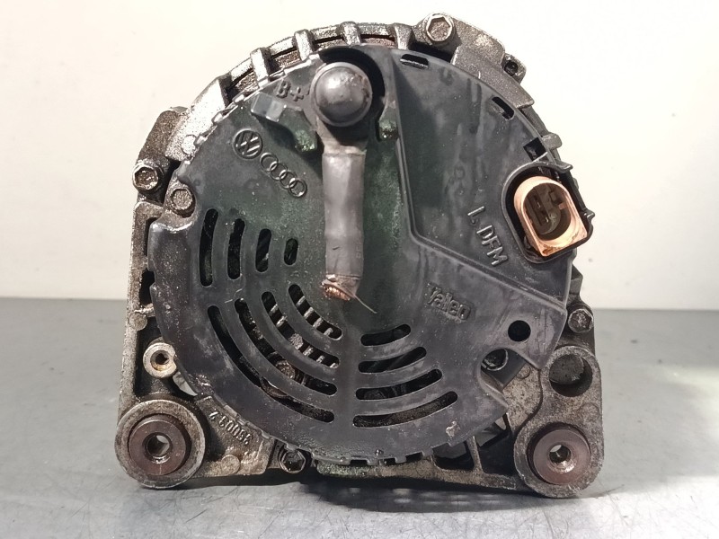 Recambio de alternador para audi a3 (8l1) 1.9 tdi referencia OEM IAM 038903023S  