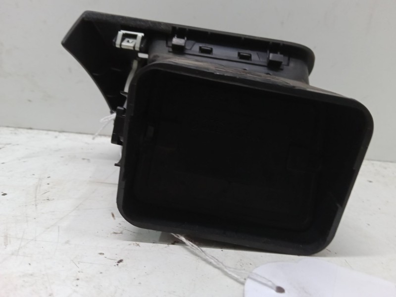 Recambio de aireador izquierdo para subaru legacy iv (bl) 2.5 awd (bl9) referencia OEM IAM   