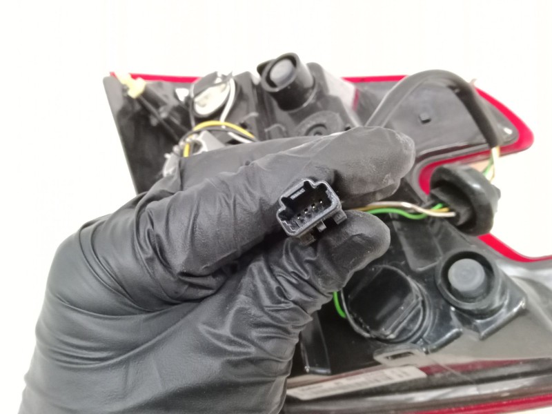 Recambio de piloto trasero porton derecho para renault megane iii grandtour (kz0/1) 1.5 dci (kz1m, kz1w, kz0r) referencia OEM IA