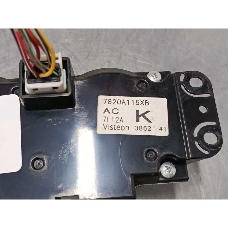 Recambio de mando climatizador para mitsubishi outlander ii (cw_w) 2.0 di-d (cw8w) referencia OEM IAM 7820A115XB  