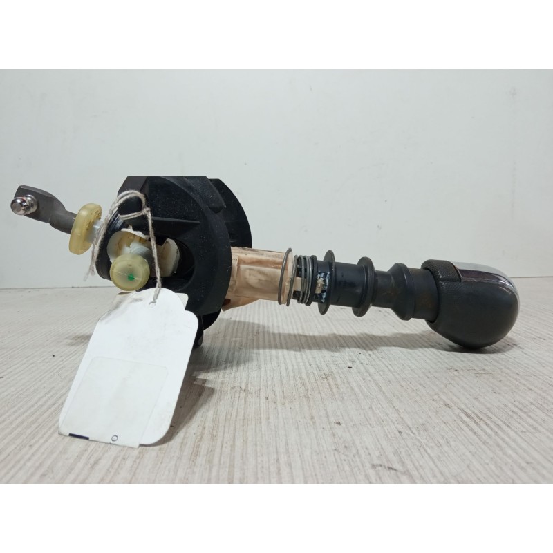 Recambio de pomo palanca cambio para suzuki swift iii (mz, ez) 1.3 ddis (rs 413d) referencia OEM IAM   