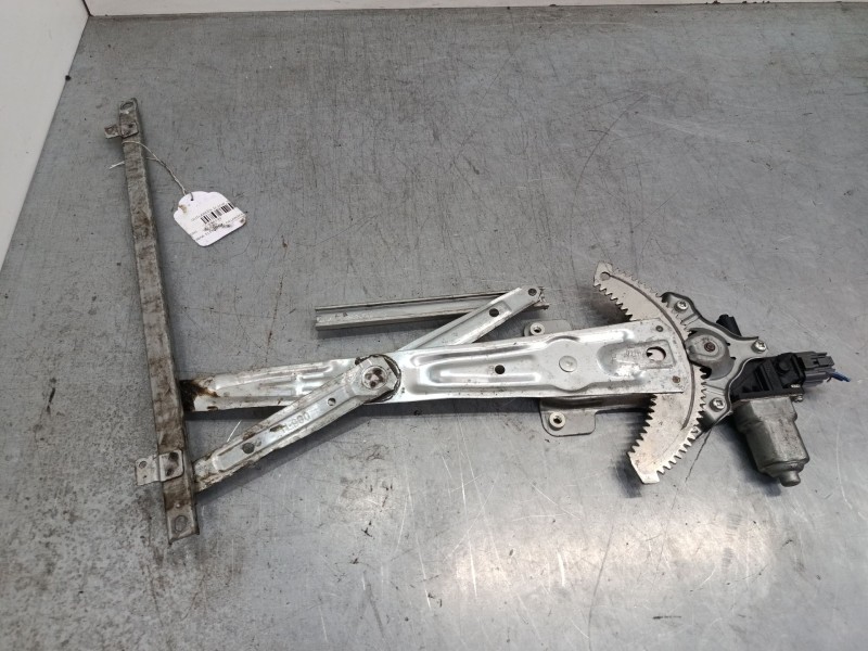 Recambio de elevalunas electrico delantero izquierdo para mitsubishi outlander ii (cw_w) 2.0 di-d (cw8w) referencia OEM IAM   