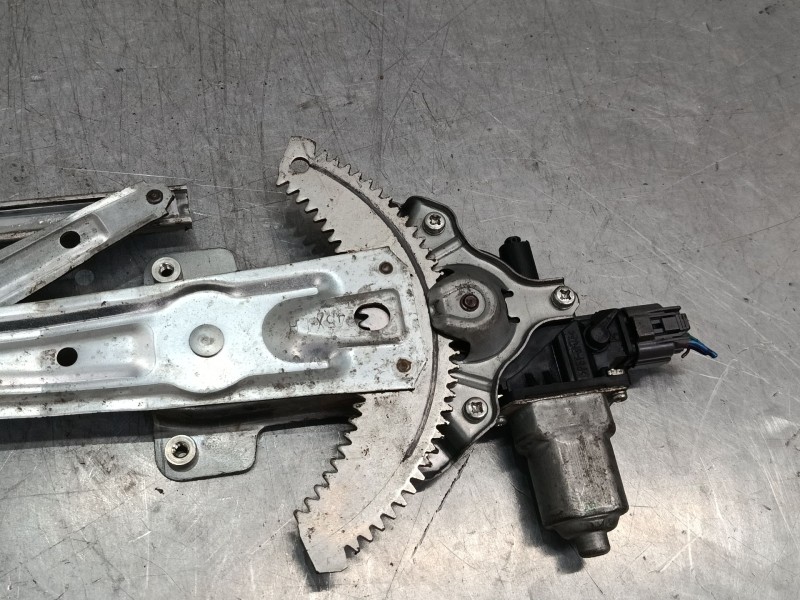 Recambio de elevalunas electrico delantero izquierdo para mitsubishi outlander ii (cw_w) 2.0 di-d (cw8w) referencia OEM IAM   