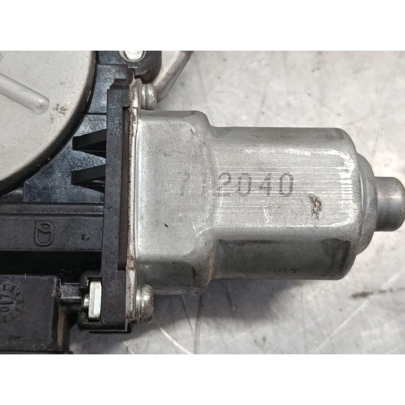 Recambio de elevalunas electrico delantero izquierdo para mitsubishi outlander ii (cw_w) 2.0 di-d (cw8w) referencia OEM IAM   