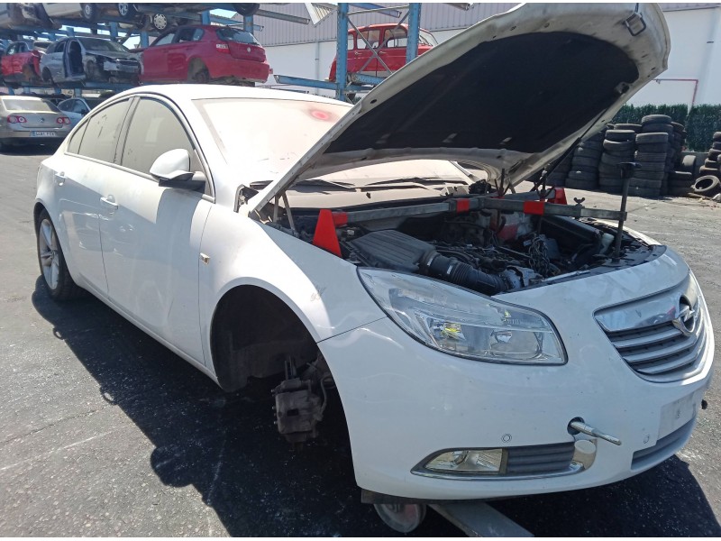opel insignia a (g09) del año 2011