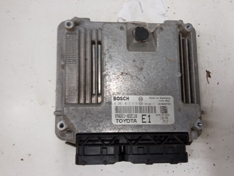 Recambio de centralita motor uce para toyota auris (_e15_) 1.4 d-4d (nde150_) referencia OEM IAM 0281013413  