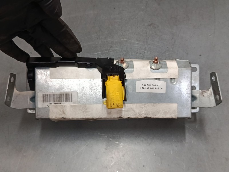 Recambio de airbag salpicadero para seat ibiza iii (6l1) 1.9 tdi referencia OEM IAM 6Q0880204G  