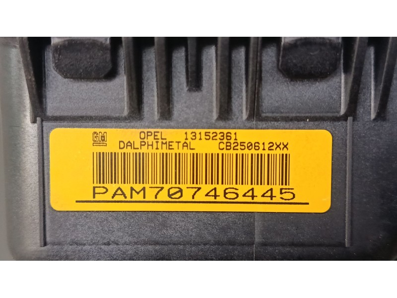 Recambio de airbag salpicadero para opel corsa d (s07) 1.2 (l08, l68) referencia OEM IAM 13152361  