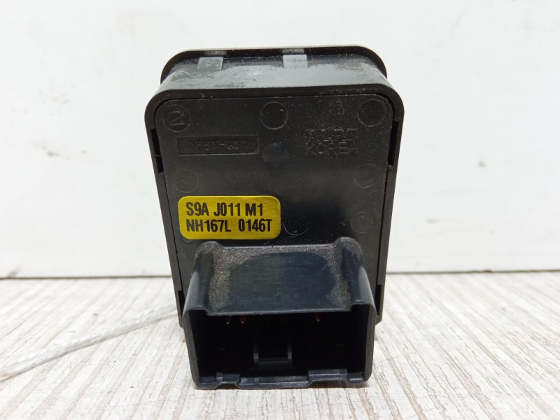 Recambio de mando retrovisor para honda jazz ii (gd_, ge3, ge2) 1.3 idsi (gd1) referencia OEM IAM S9AJ011M1  