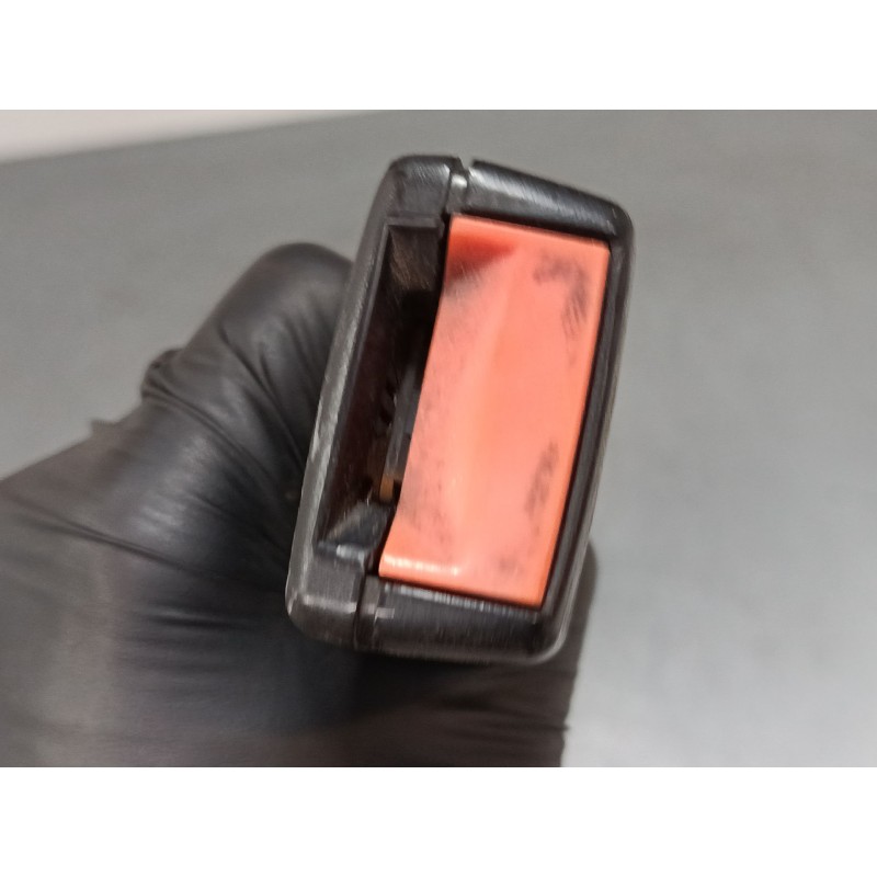 Recambio de anclaje cinturon delantero izquierdo para ford transit caja/chasis (fm_ _, fn_ _) 2.4 tde referencia OEM IAM YC1AV61