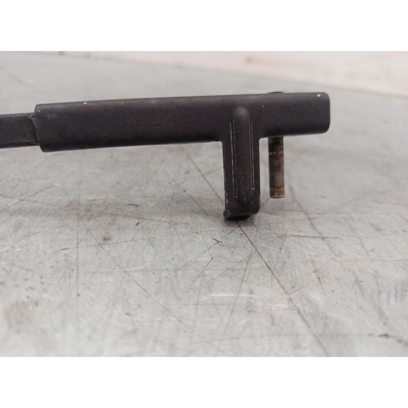 Recambio de brazo limpia delantero izquierdo para alfa romeo 159 (939_) 1.9 jtdm 16v (939axf1b, 939axc1b) referencia OEM IAM   