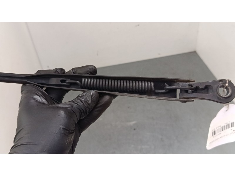 Recambio de brazo limpia delantero izquierdo para citroën c3 i (fc_, fn_) 1.1 i referencia OEM IAM   