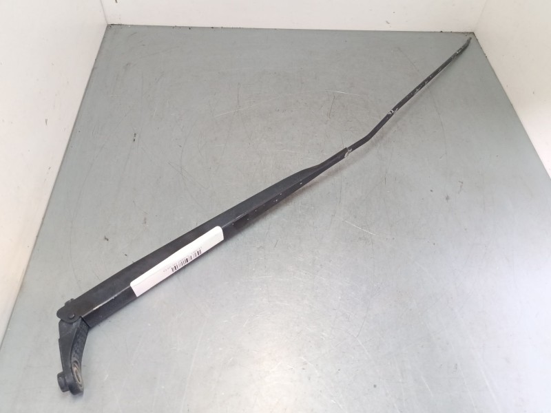 Recambio de brazo limpia delantero derecho para renault clio iii (br0/1, cr0/1) 1.5 dci (c/br0g, c/br1g) referencia OEM IAM   