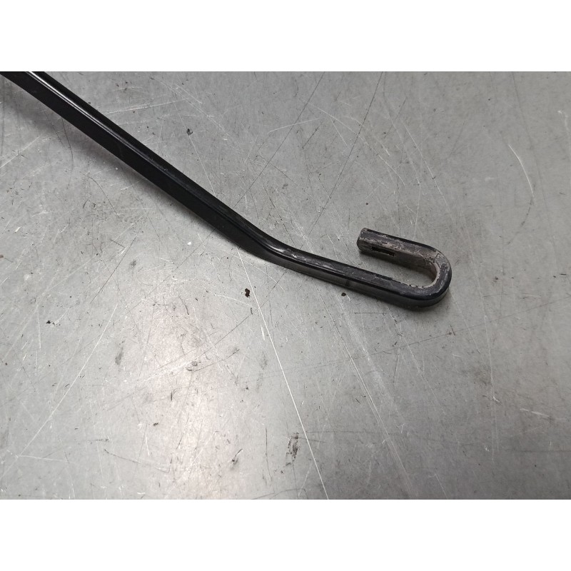 Recambio de brazo limpia delantero izquierdo para toyota corolla (_e12_) 1.4 vvt-i (zze120_) referencia OEM IAM   