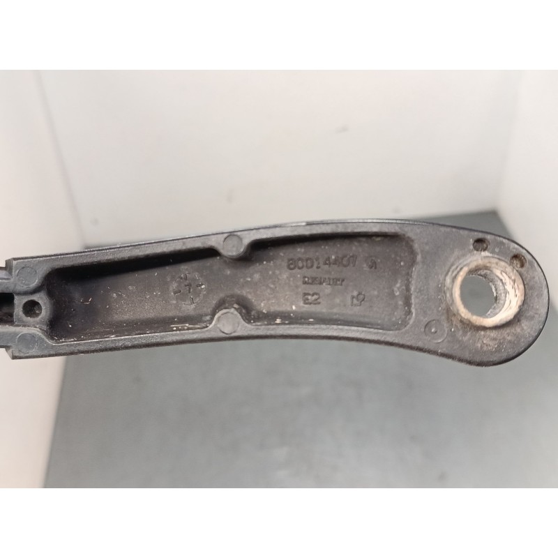 Recambio de brazo limpia delantero izquierdo para renault clio iii (br0/1, cr0/1) 1.5 dci (c/br0g, c/br1g) referencia OEM IAM   
