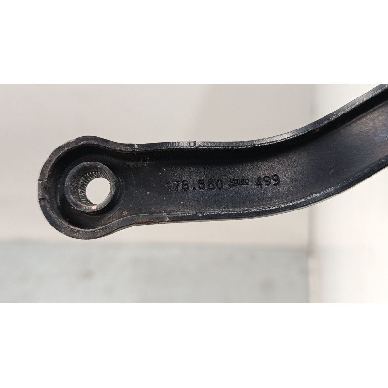 Recambio de brazo limpia delantero izquierdo para opel corsa d (s07) 1.3 cdti (l08, l68) referencia OEM IAM   