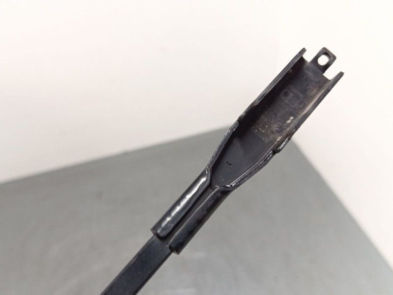 Recambio de brazo limpia delantero derecho para opel corsa d (s07) 1.4 (l08, l68) referencia OEM IAM   