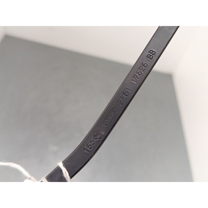 Recambio de brazo limpia delantero derecho para ford fiesta v (jh_, jd_) 1.6 tdci referencia OEM IAM   