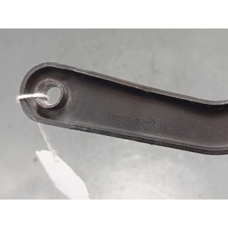 Recambio de brazo limpia delantero izquierdo para ford fiesta v (jh_, jd_) 1.6 tdci referencia OEM IAM   