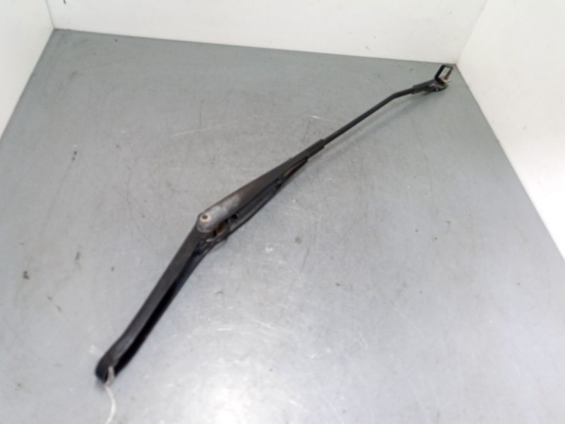 Recambio de brazo limpia delantero izquierdo para ford focus ii (da_, hcp, dp) 2.0 tdci referencia OEM IAM   