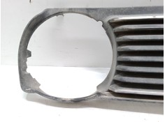 Recambio de rejillas capo para volkswagen polo classic (86c, 80) 1.3 cat referencia OEM IAM    2
