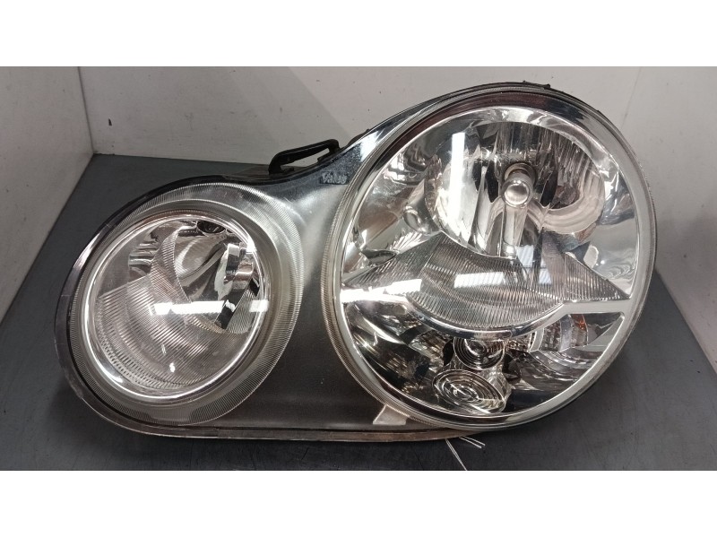 Recambio de faro izquierdo para volkswagen polo iv (9n_, 9a_) 1.2 12v referencia OEM IAM 6Q1941007AF  